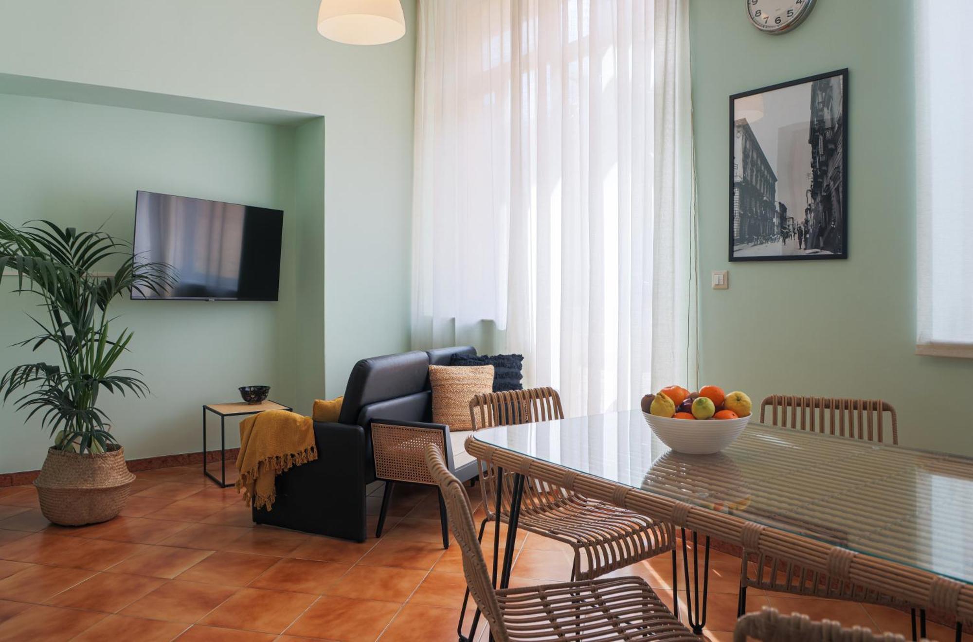 La Casa Del Gelsomino Palace อาชิเรอาเล ภายนอก รูปภาพ